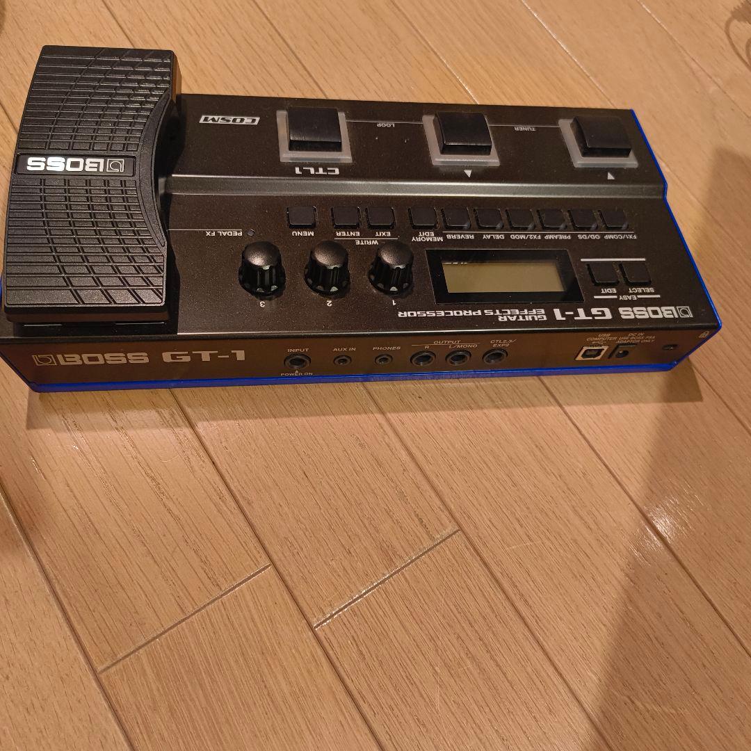 BOSS GT-1 ギターエフェクター 本体 電源アダプタ付き