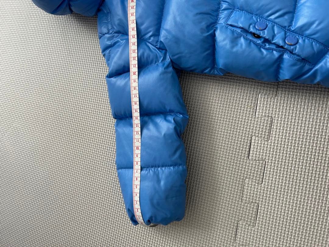 MONCLER フード付きダウンジャケット 青