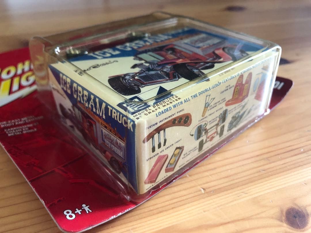 廃盤　デッドストック　ビンテージ　ジョニーライトニング　レーシングチャンピオンズ