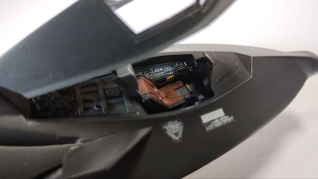 プラモデル完成機　1/48　STEALTH FIGHTER