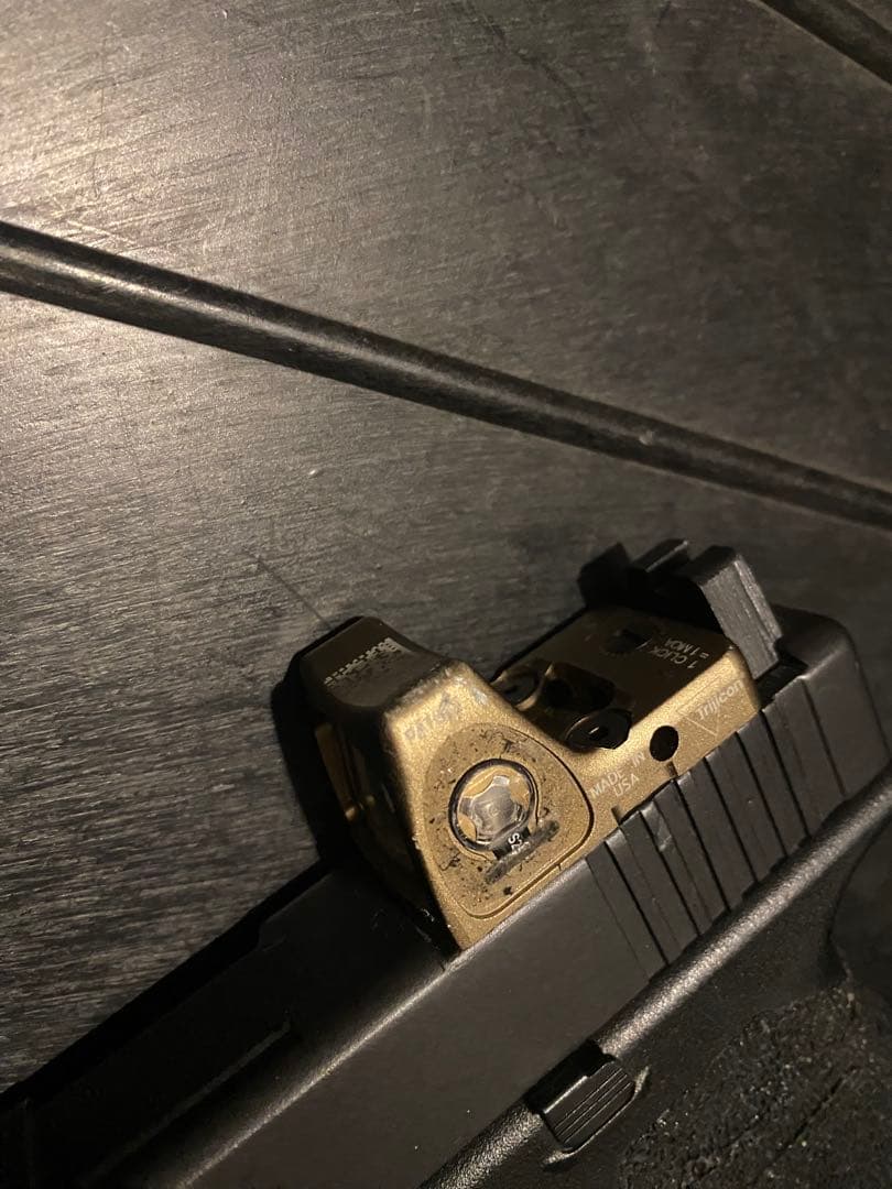 東京マルイ G18C 電ハン 電動ハンドガン G17 GLOCK