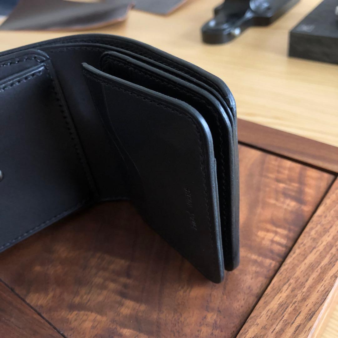 新喜皮革コードバン×サドルレザー 三つ折りミニウォレット 総手縫い ブラック