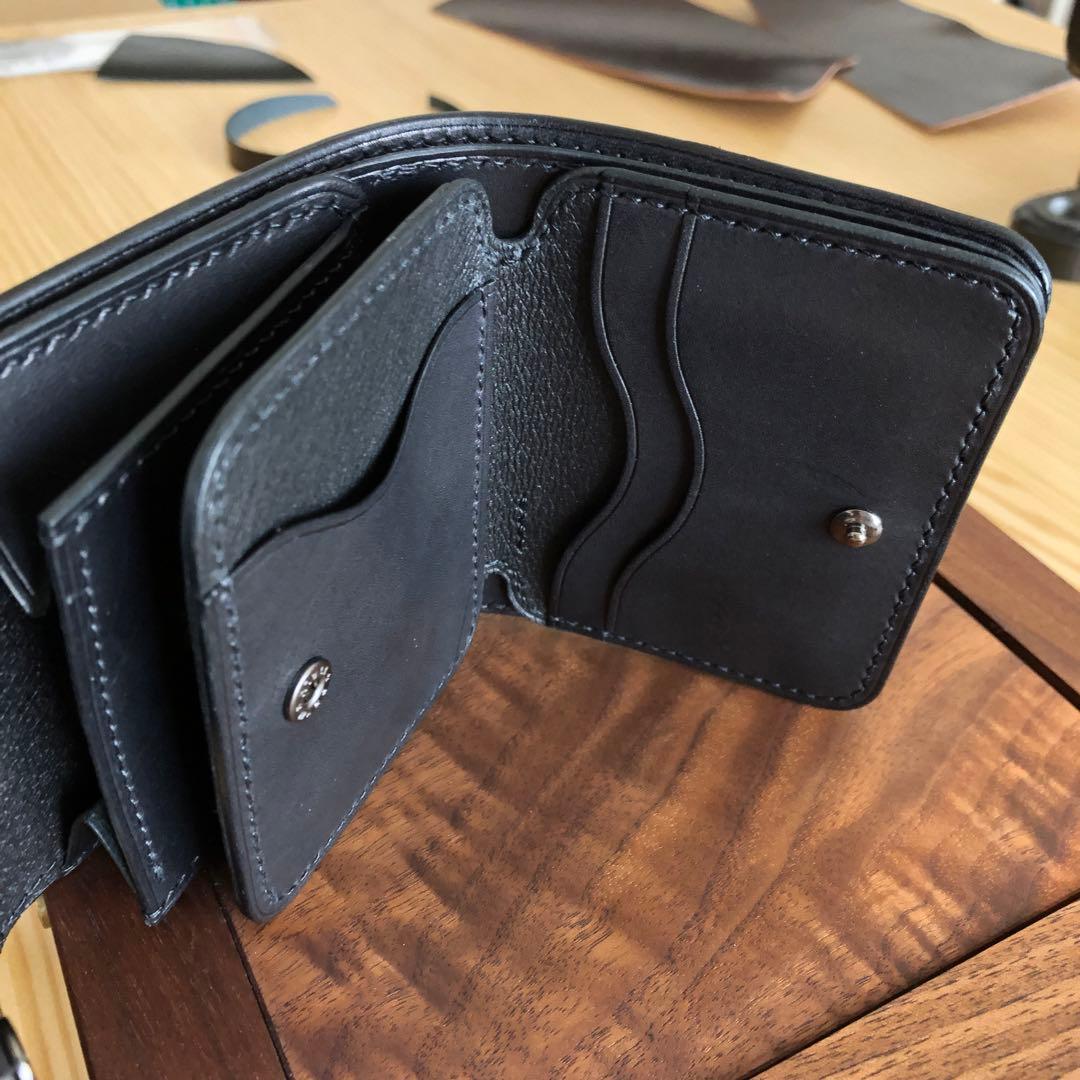 新喜皮革コードバン×サドルレザー 三つ折りミニウォレット 総手縫い ブラック