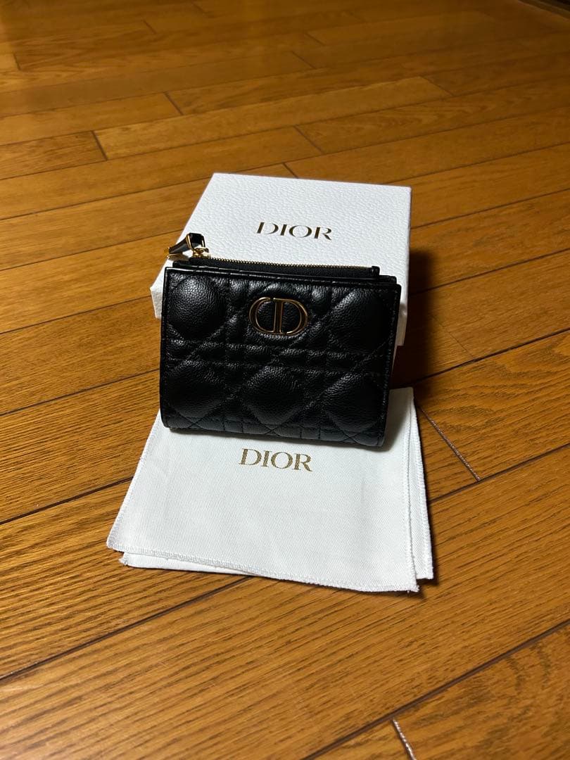 ディオール Caro Dahlia 二つ折り財布 ブラック