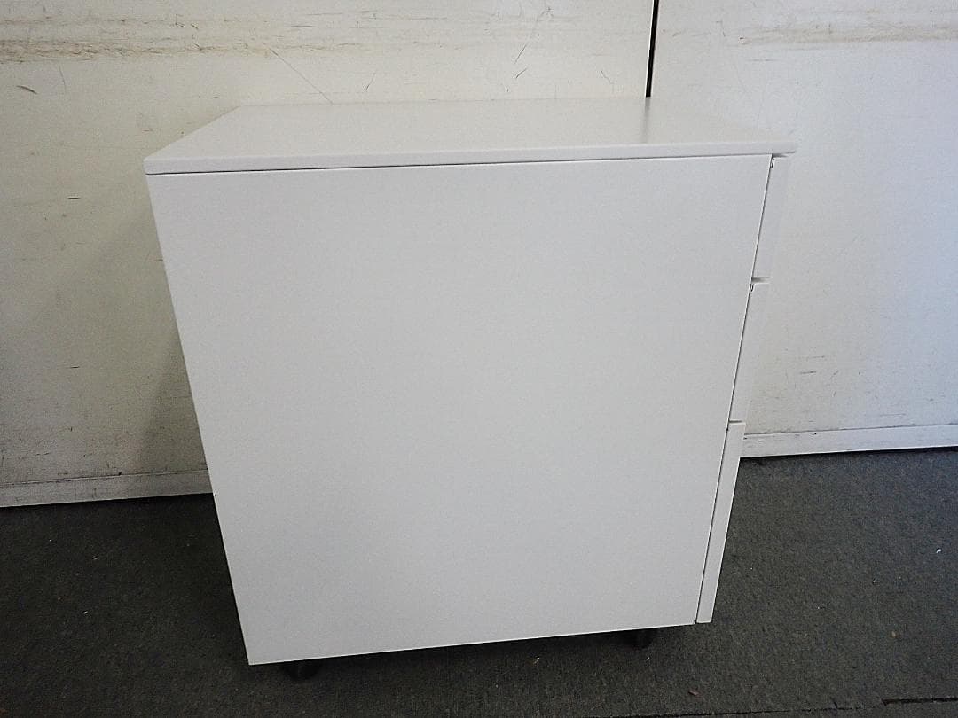 井上金庫 3段ワゴン 17-0640 井上金庫 ワゴン 3段 GSW-3 【シリンダー