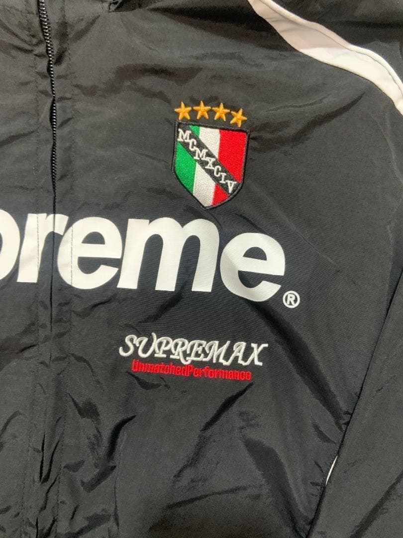 ほぼ新品 Supreme Umbro ナイロンジャケット Mサイズ