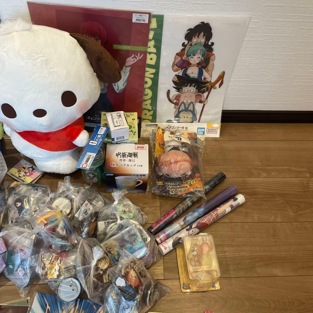 雑貨　アニメグッズ　大量　300点以上　まとめ売り　140サイズ
