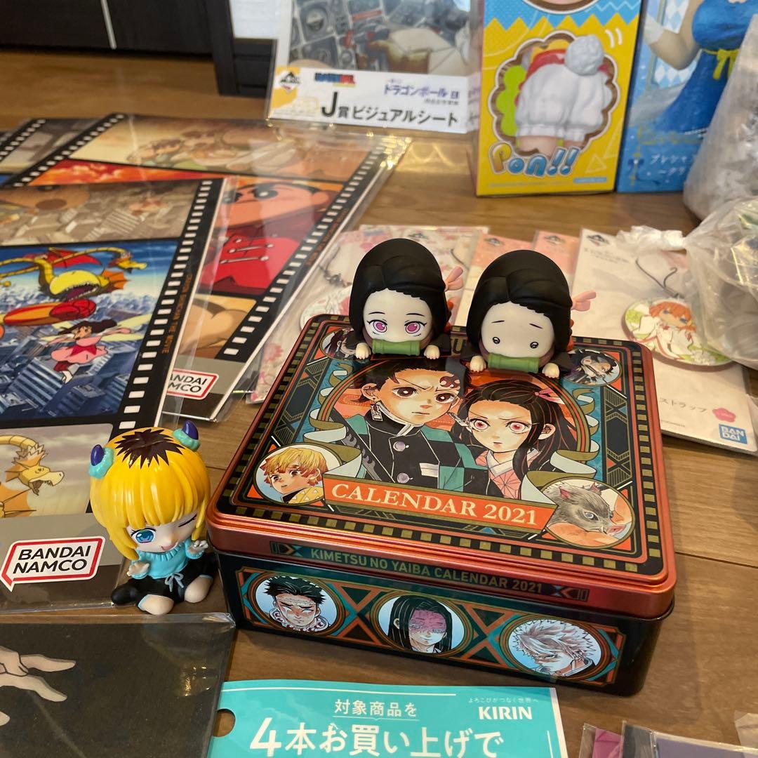 雑貨　アニメグッズ　大量　300点以上　まとめ売り　140サイズ