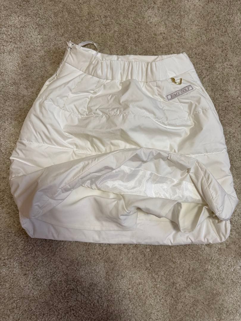 eimyゴルフ　ホワイト ダウン ベスト スカート セット