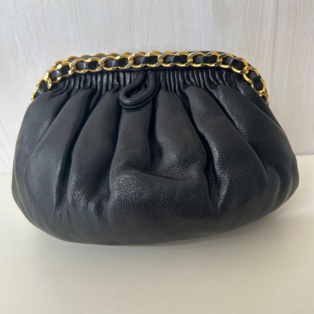 CHANEL シャネル ショルダーバッグ レザー がま口 フリンジ