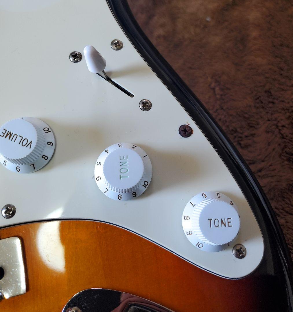 Squier スクワイヤー Affinity Stratocaster ストラト