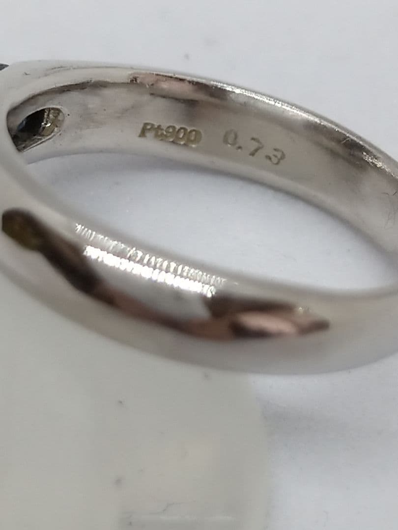 (4714)　Pt900　 0.73　リング　指輪　石付　１０ｇ　19号