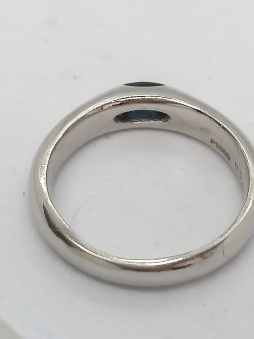 (4714)　Pt900　 0.73　リング　指輪　石付　１０ｇ　19号