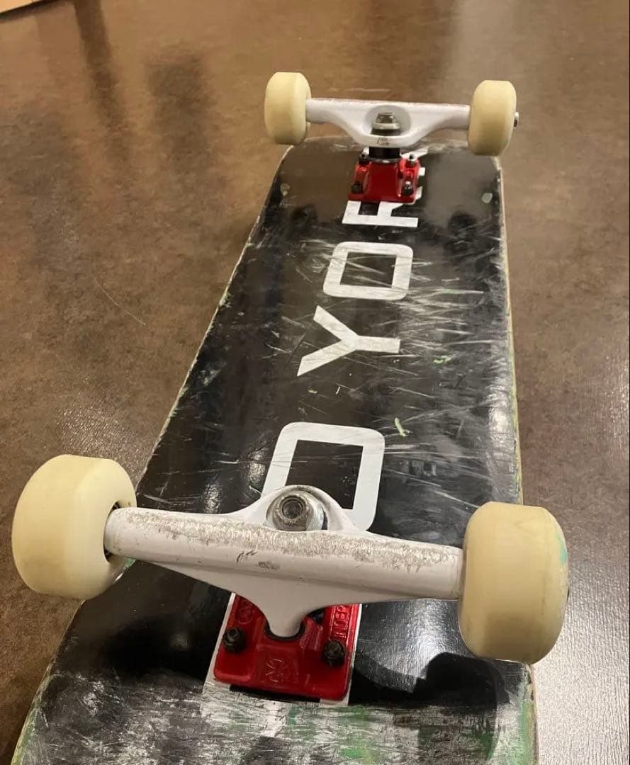 Zoo York スケートボード コンプリート　スケボーブランド