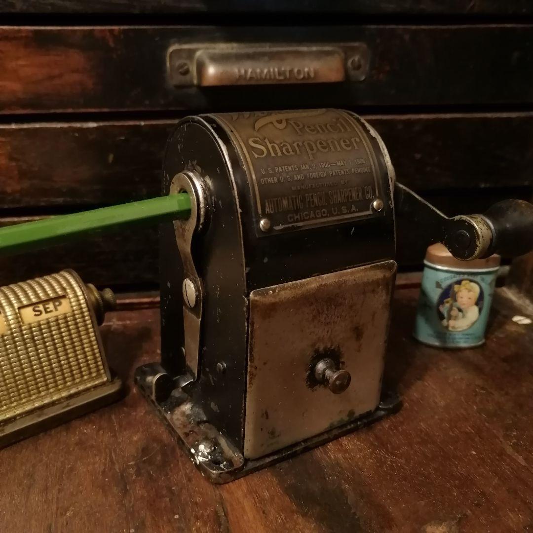 米国シカゴ アンティークWizardウィザード鉛筆削り☆文房具