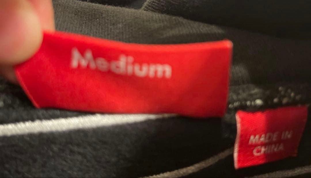 国内正規品　Supreme セットアップ　上下M