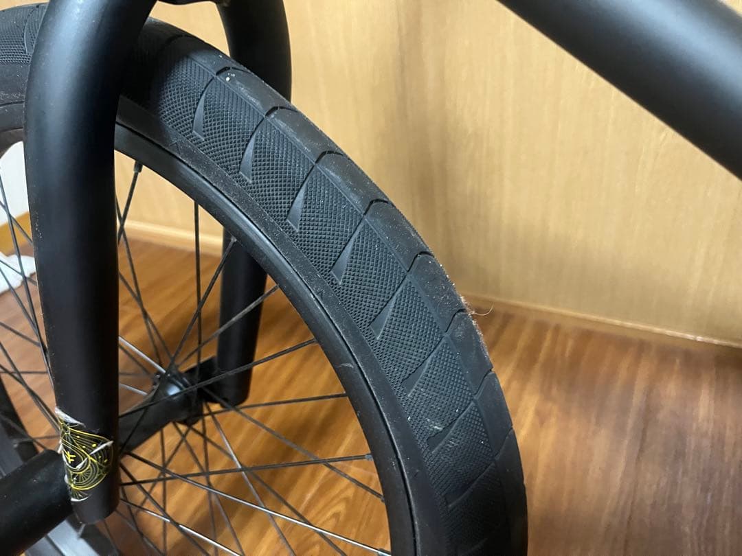 FLYBIKES PROTON 使用極少 BMX 20インチ　静岡発