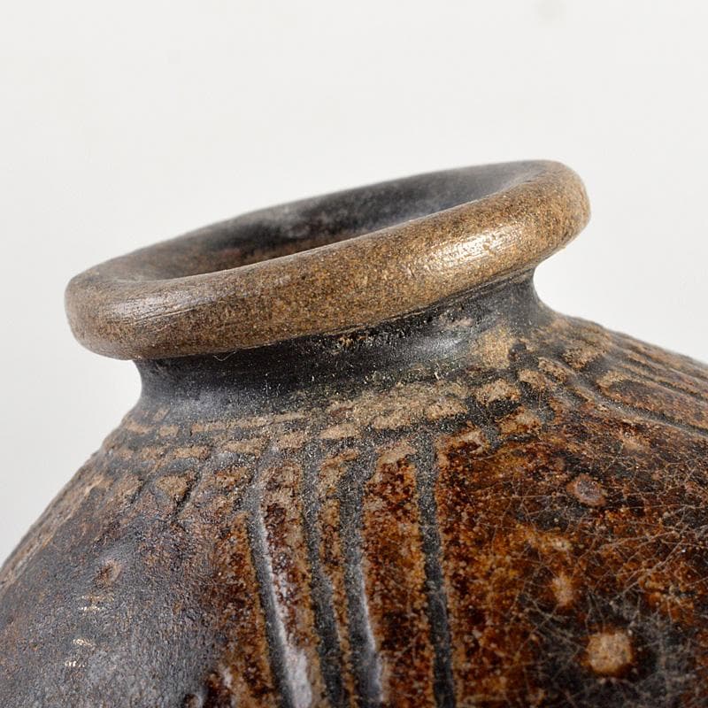 タイ古陶磁　スンコロク　宋胡録　小壷　V　6227