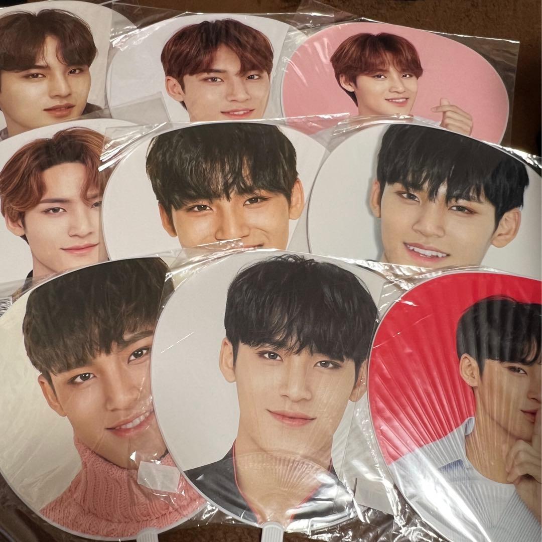 seventeen ミンギュ うちわ