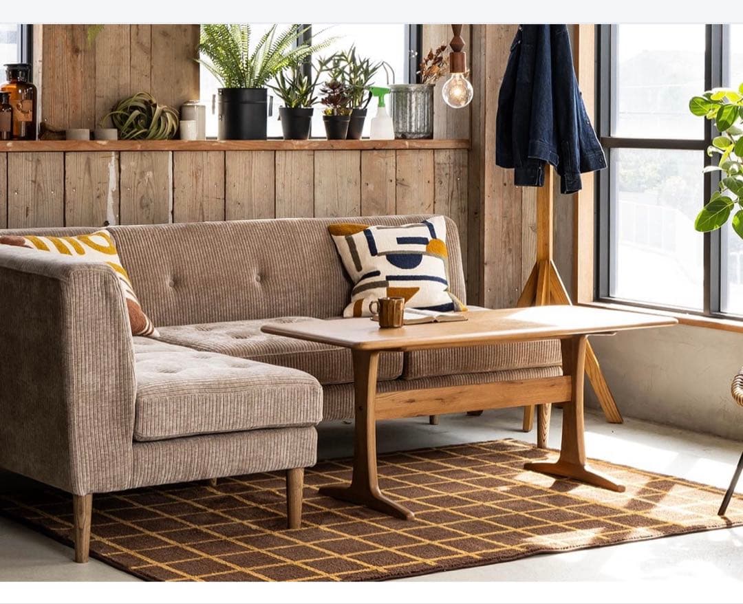 CRASH GATE リビングダイニングテーブル　関家具　クラッシュゲート