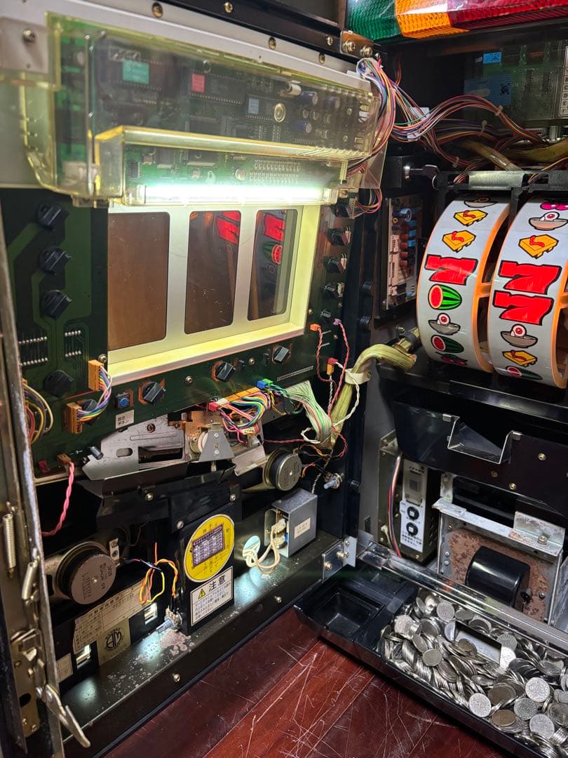 送料無料】名機！激レア！ゲゲゲの鬼太郎SP サミー 4号機 不要機付