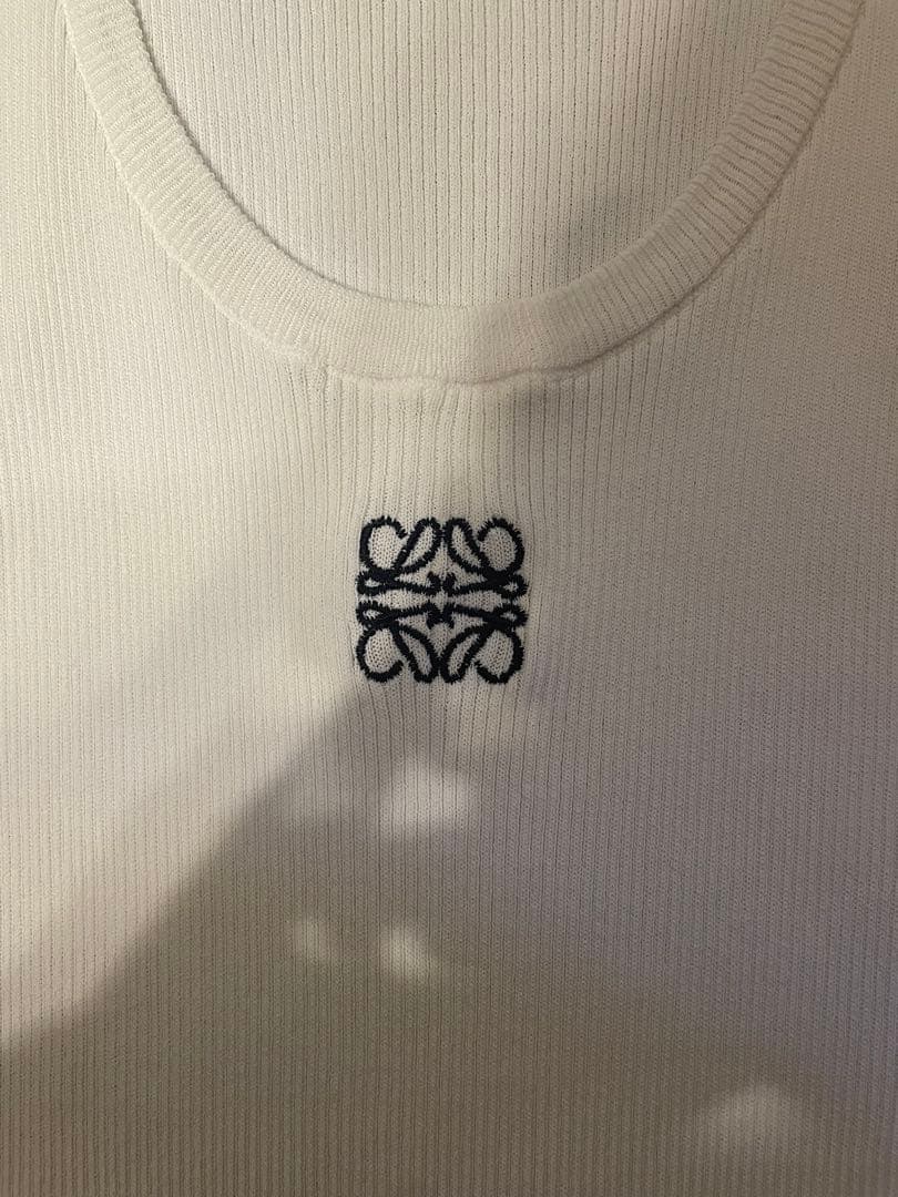 LOEWE 刺繍ロゴ タンクトップ