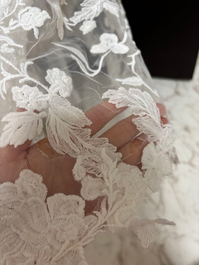 ドレスプロダクション　刺繍レース 背中開きソフトマーメイドドレスMサイズ