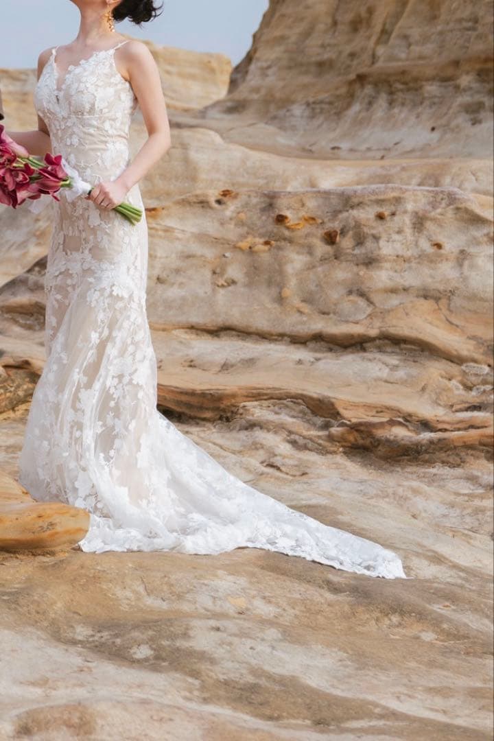 ドレスプロダクション　刺繍レース 背中開きソフトマーメイドドレスMサイズ