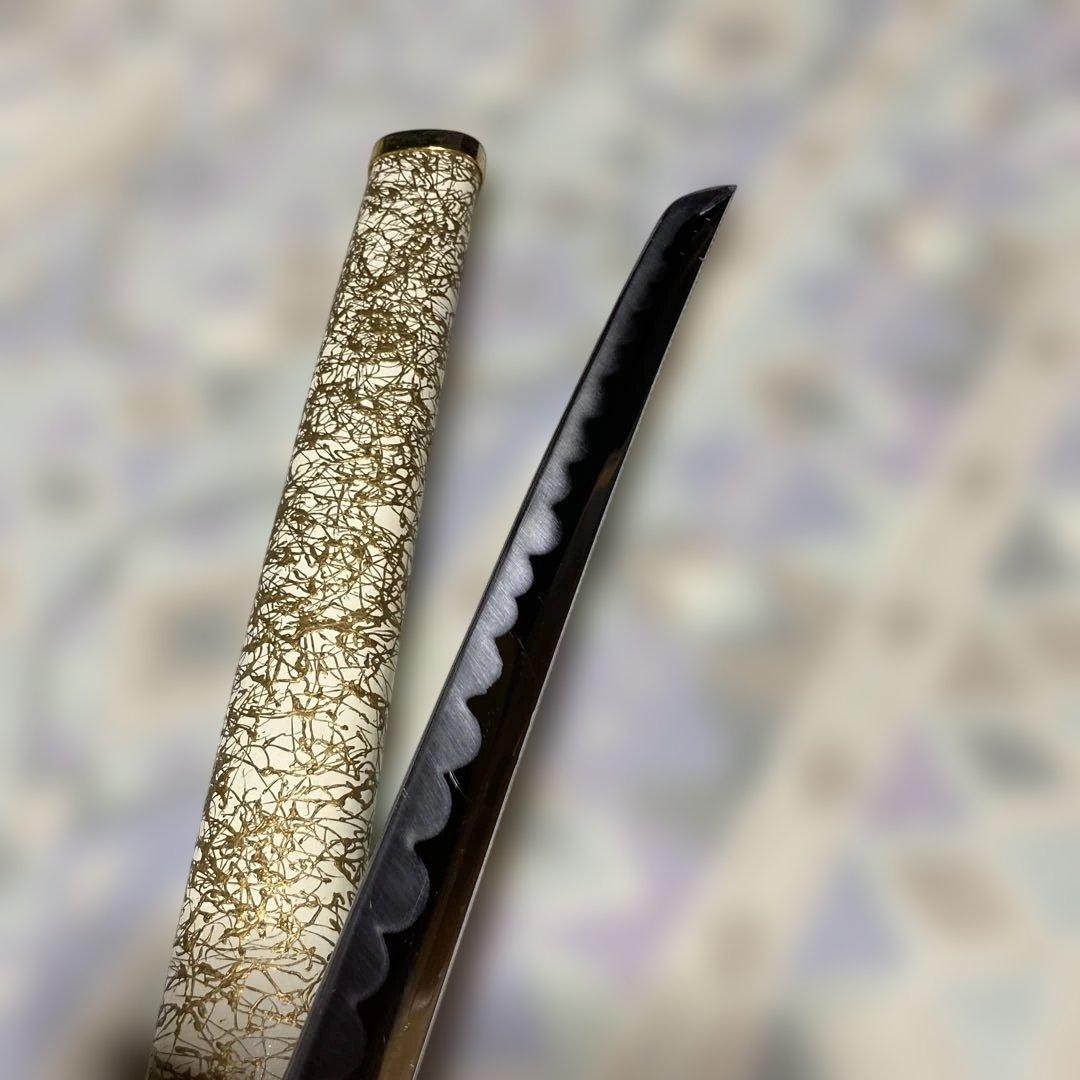 格安豪華版模造刀 黄色柄 鍔無し 金糸模様白鞘