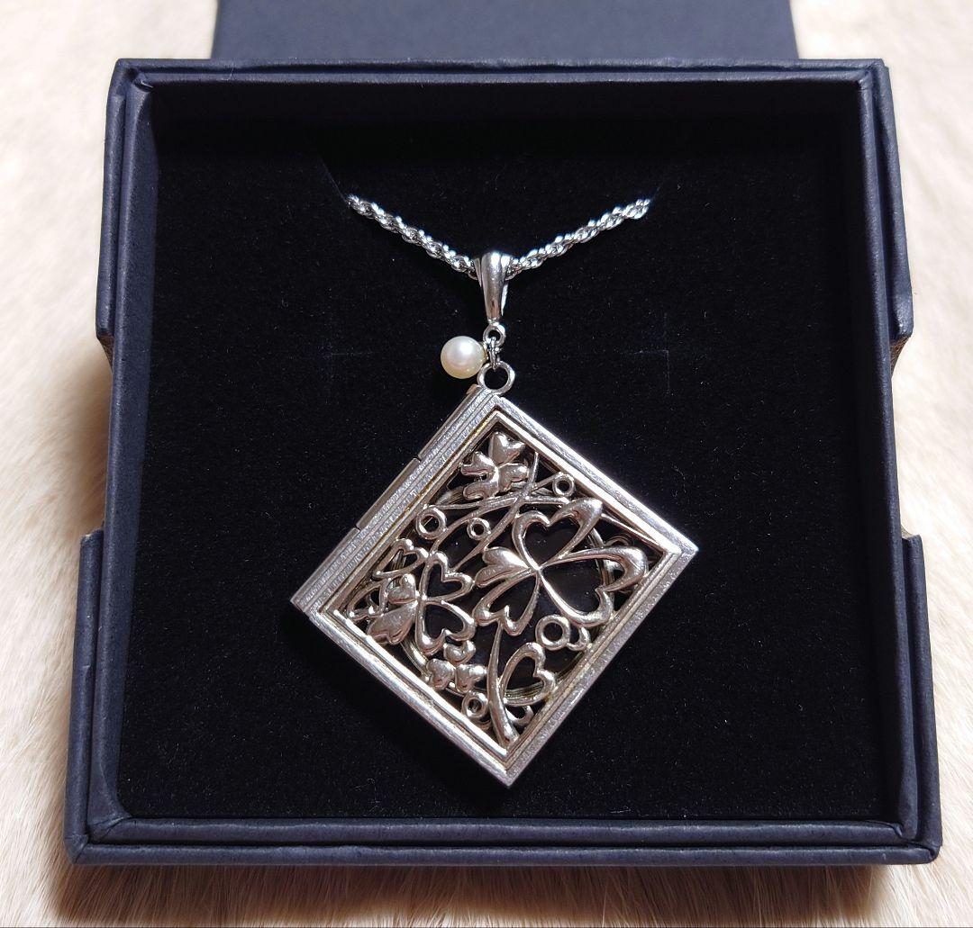 お値下げ！MIKIMOTO ペンダントルーペ あこやパール付 Book型