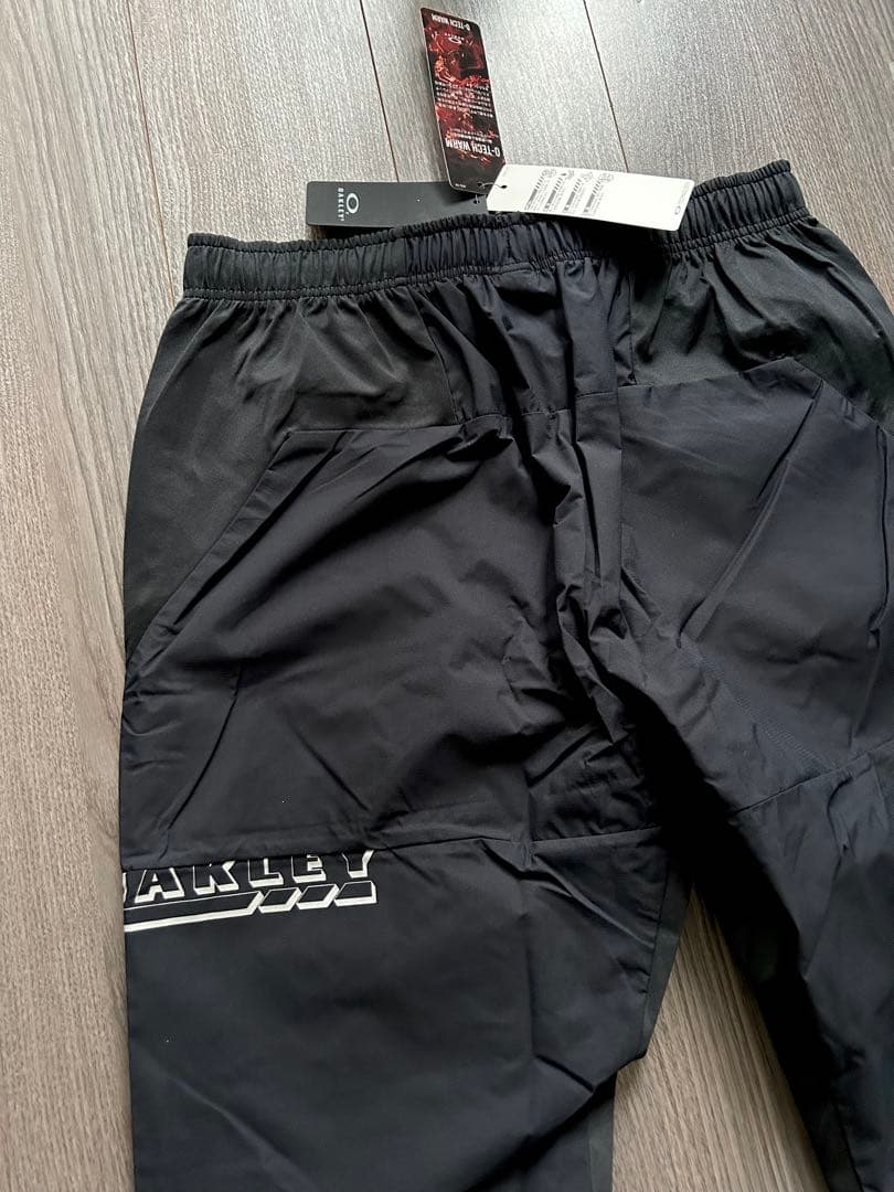 新品 OAKLEY オークリー上下セット ウィンドウォームジャケット&パンツ M