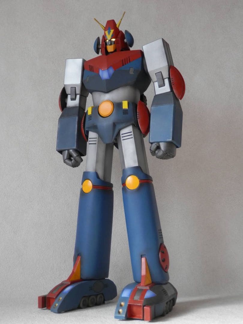 超電磁ロボ コンバトラーV　(海洋堂製ガレージキット)