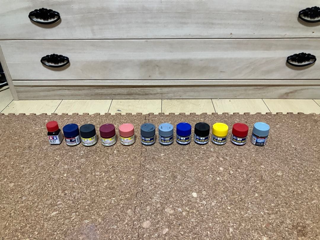 エアブラシ、コンプレッサー、ペイントブース　一式　ガンプラ・プラモデル