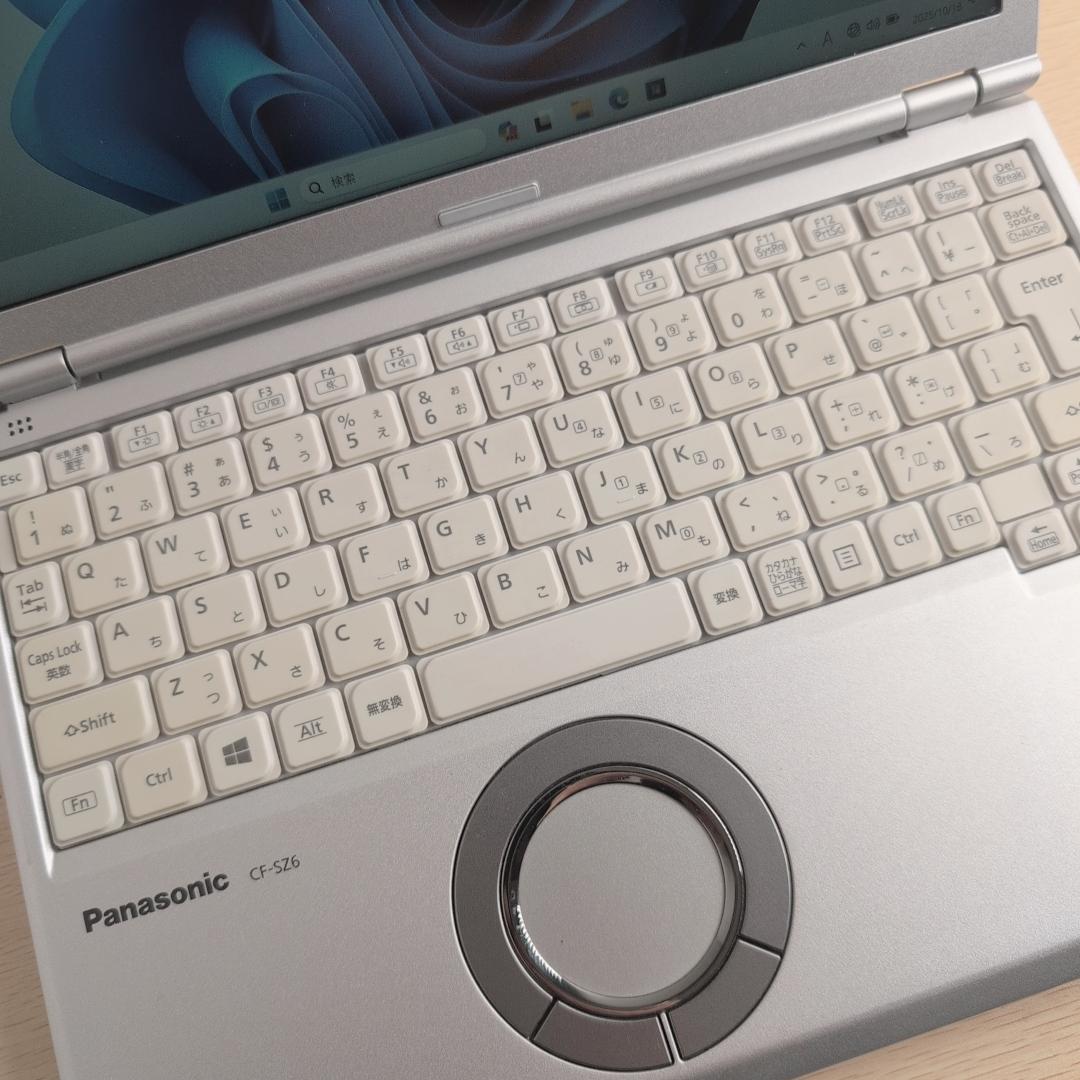 軽量快速PC Let's note CF-SZ6RDYVS 最新オフィス付き