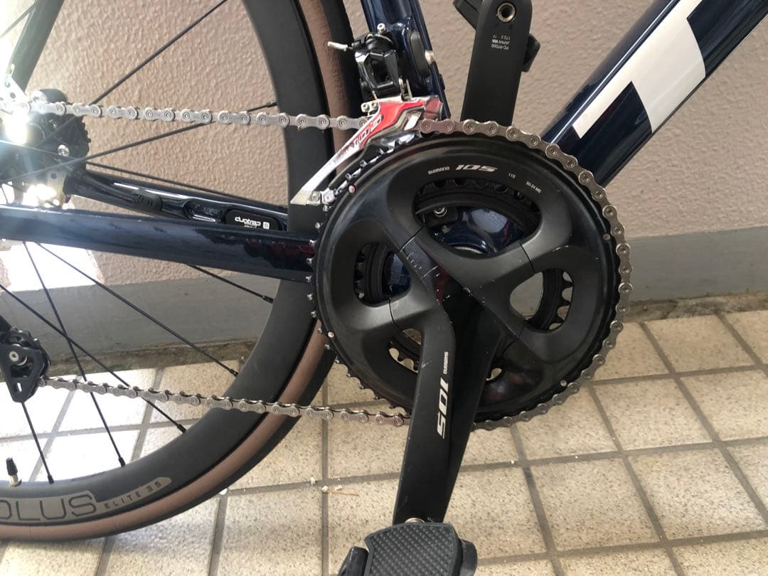 最終価格　福岡市引取カーボンホイール付TREK エモンダSL5 カーボンフレーム