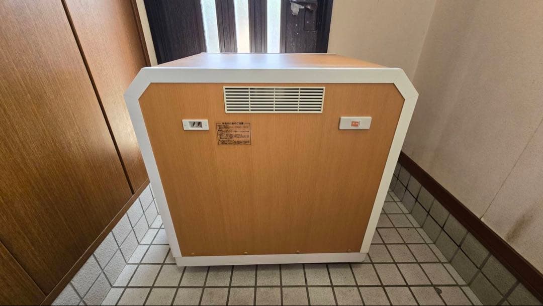 オシャレ古着様専用 中型犬用 通気口付き防音ケージ ブラウン/ホワイト