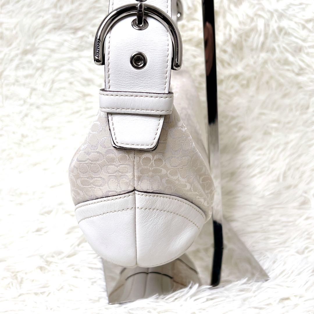 バッグ COACH Signature Mini Hobo White Jacquard
