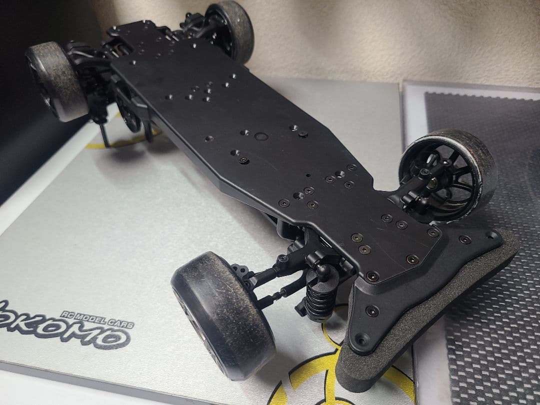 ヨコモ　RD2.0　ラジコン　シャーシ　ドリフト　　ボディ　YOKOMO