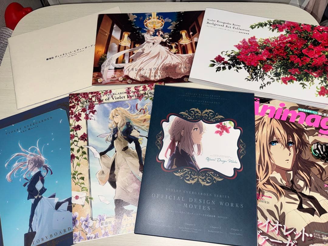 ヴァイオレット・エヴァーガーデン グッズ まとめ売り 約75点 コミックマーケット105「Kyoani Shop!」ブースにて、『劇場版