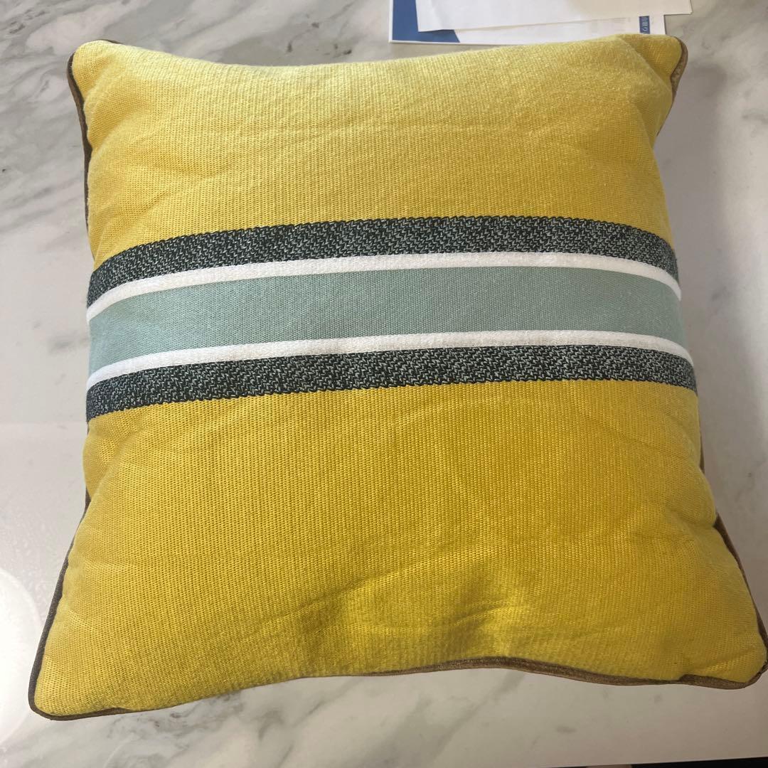 Christian Dior クッションカバー