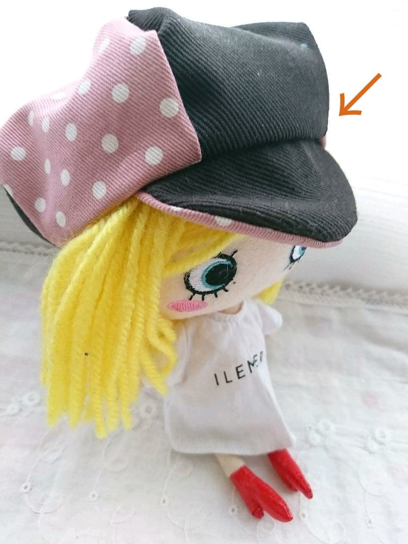 イーマリー イルメール ピンクドットと茶色のキャスケット＆サロペット