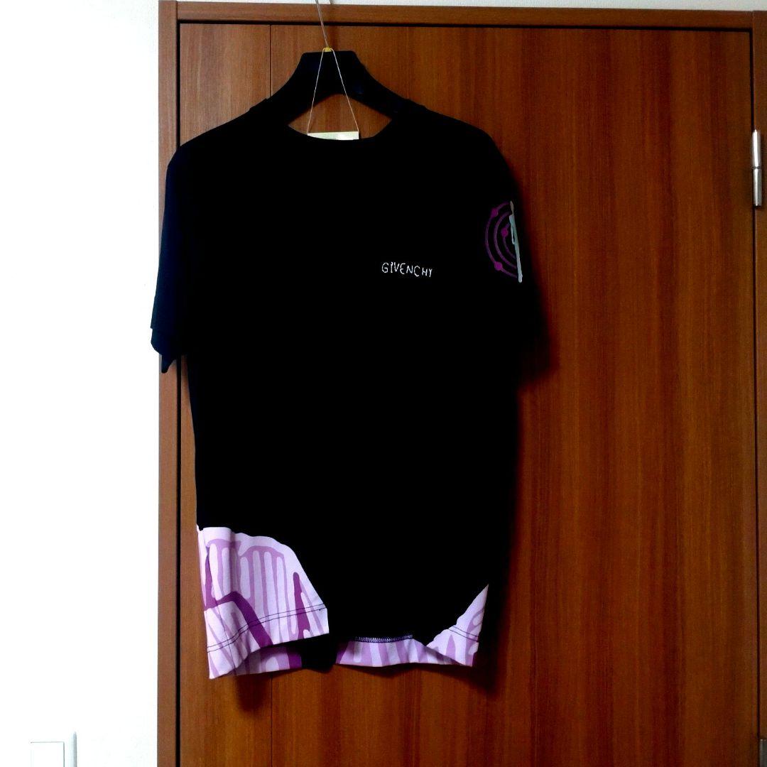 GIVENCHY グラフィックプリント Tシャツ GIVENCHY グラフィック柄Tシャツ GIVENCHY グラフィックプリント Tシャツ