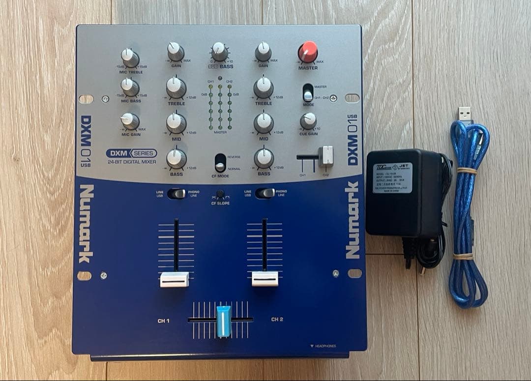 【動作品】Numark dxm01 USB dj ミキサー 動作品】Numark dxm01 USB dj ミキサー