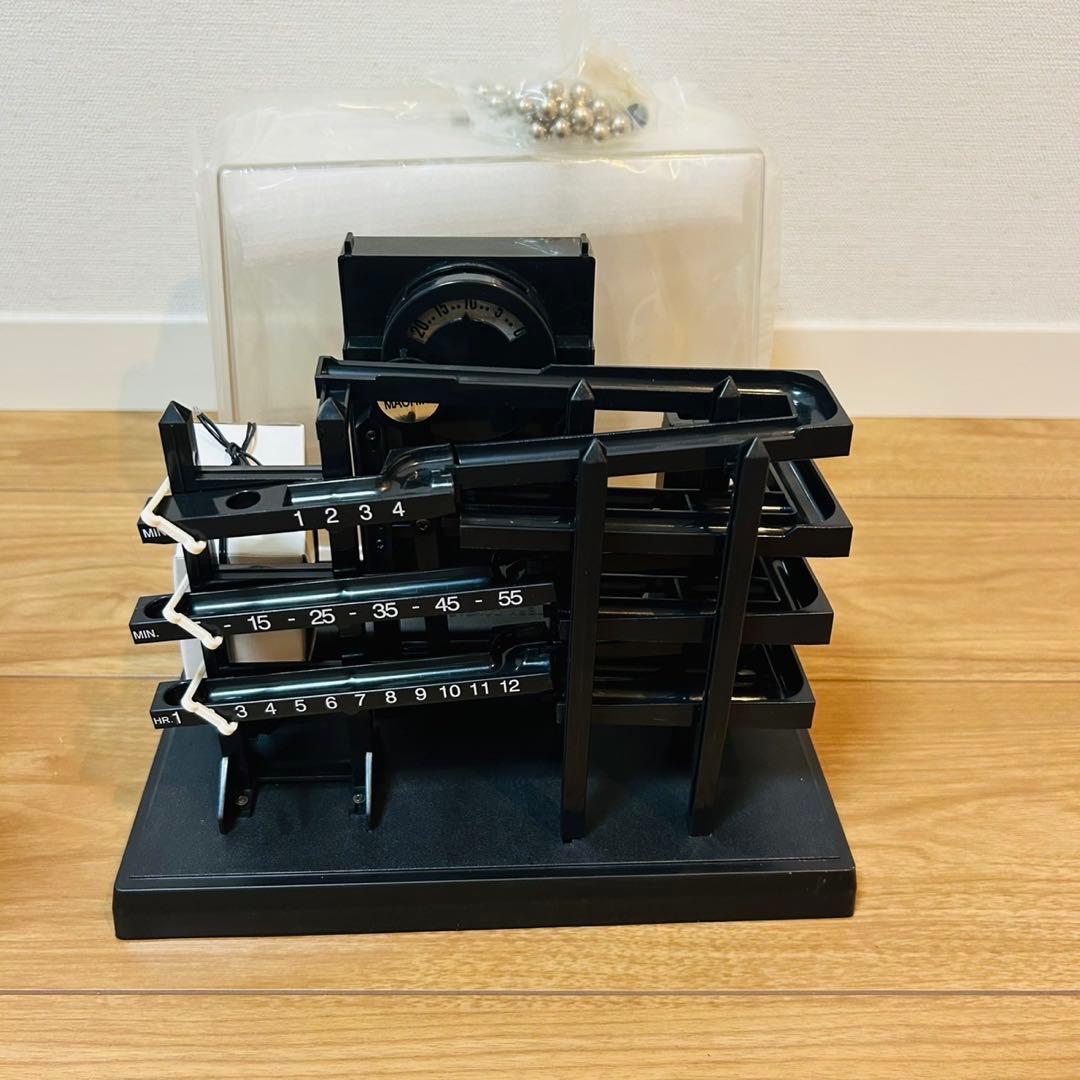 希少】TIME MACHINE KINETIC CLOCK タイムマシーン