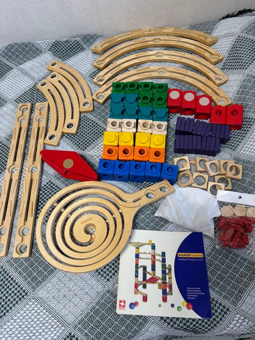 ボーネルンド クアドリラ ツイスト&レールセット　メロディベーシックセット