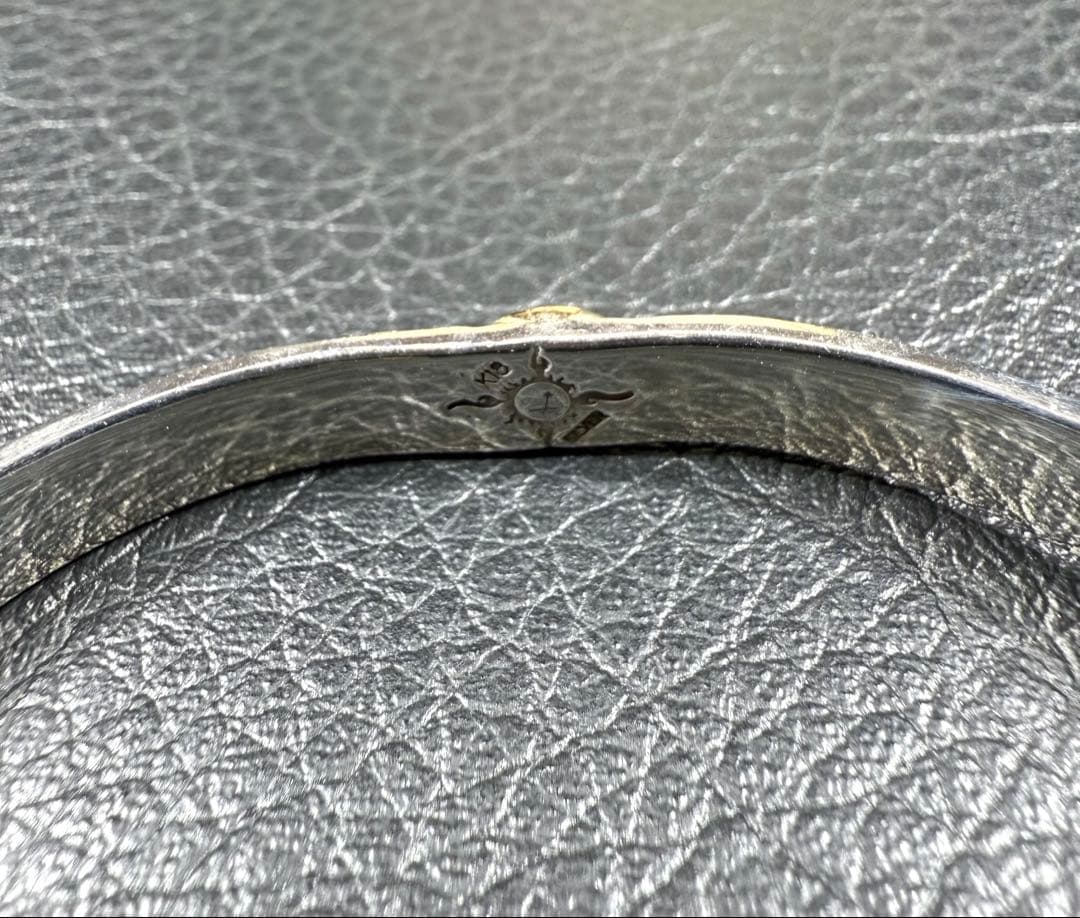 ファーストアローズ FIRST ARROW'S 18k 金 バングル 唐草