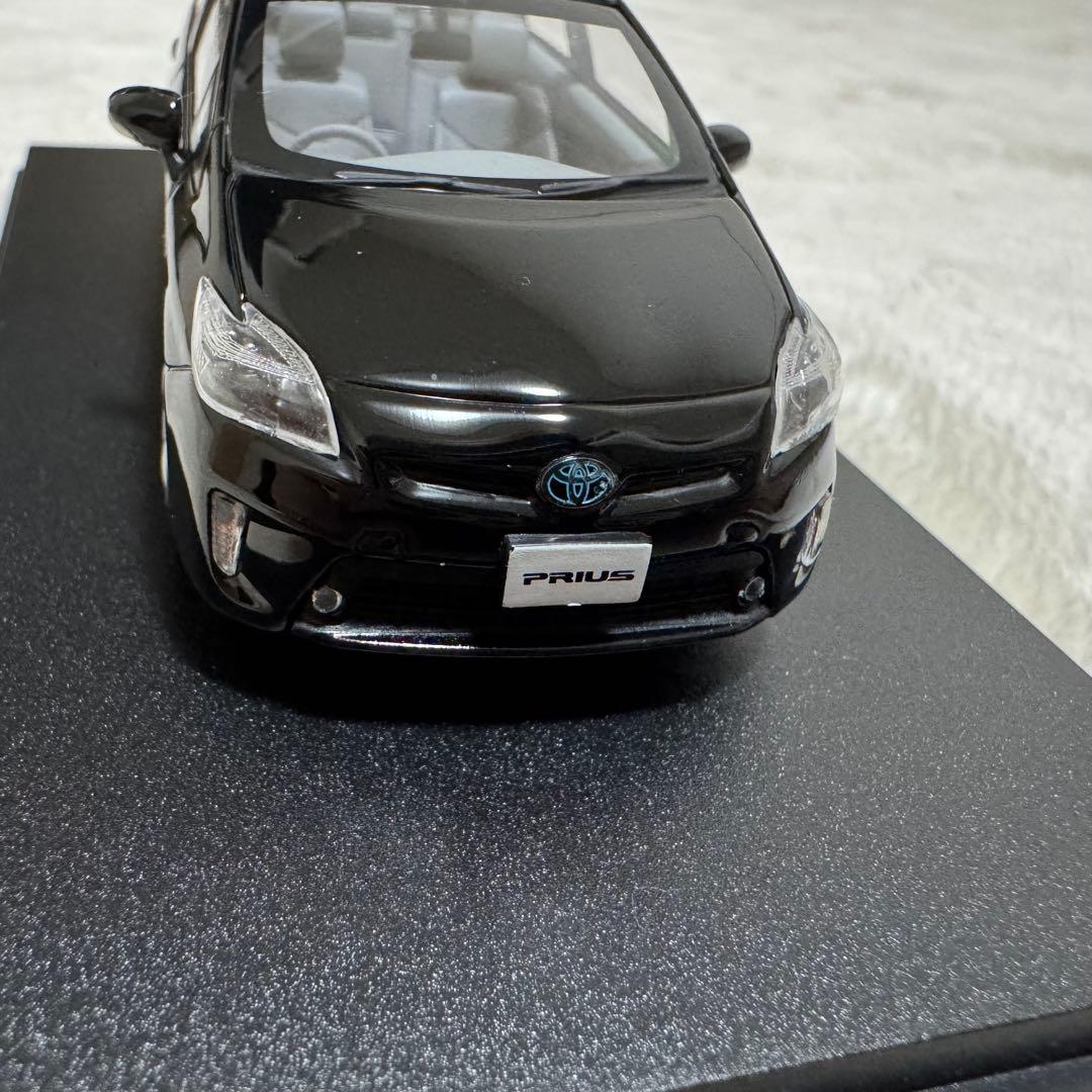 トヨタプリウス30系後期 ミニカー