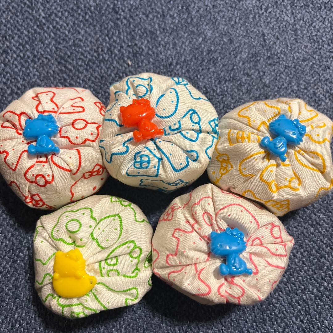 超希少1976ハローキティお手玉 昭和レトロ Hellokitty Sanrio - メルカリ