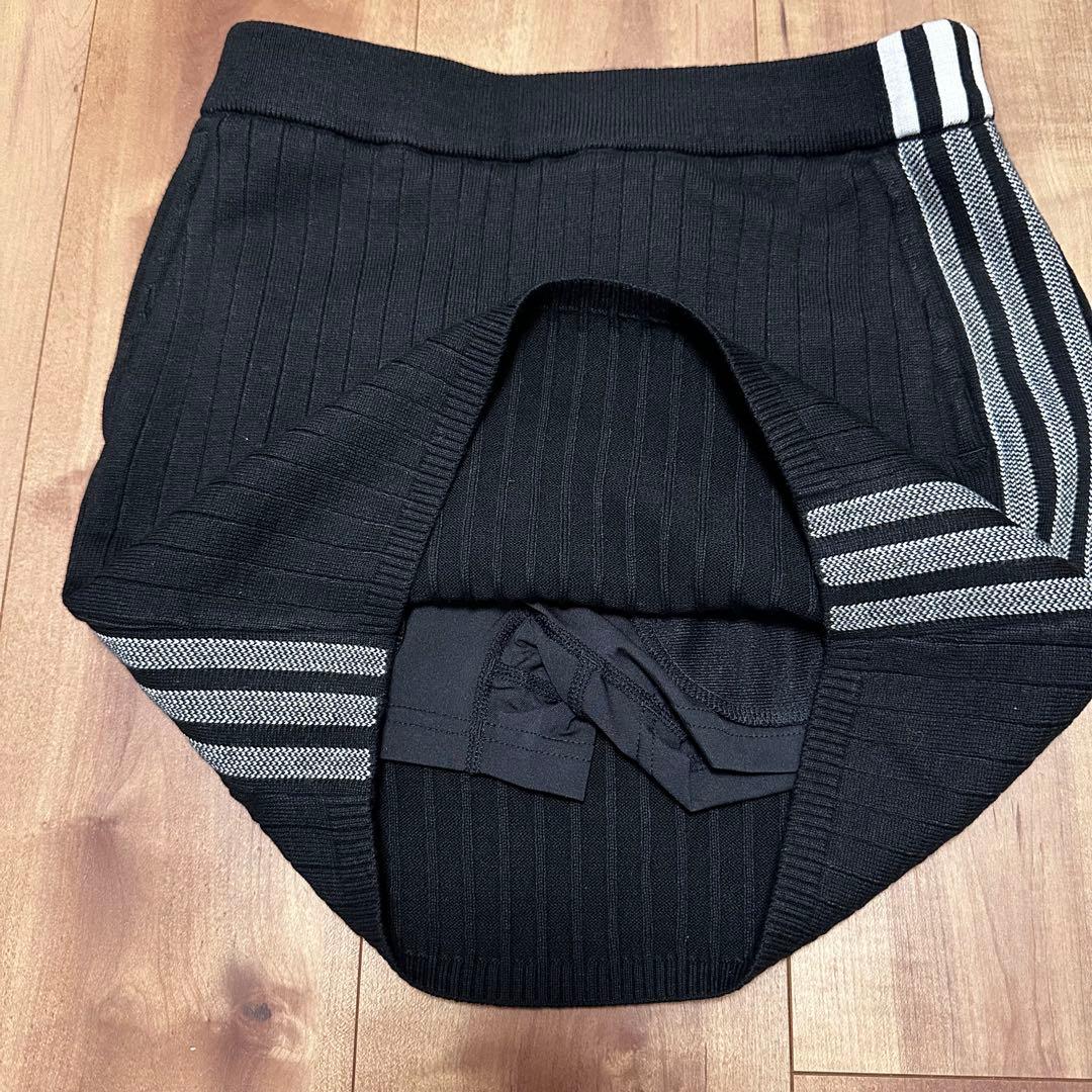 防風　裏地付き　ニット　セットアップ　ブラック　サイズS 新品タグ付　秋冬