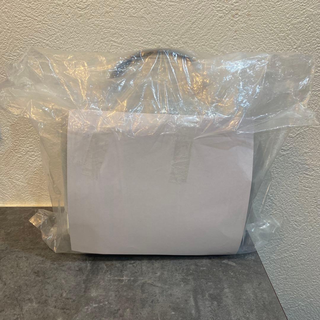 ダーリッチ ゴールドパーツキルティングスクエアミニバッグ